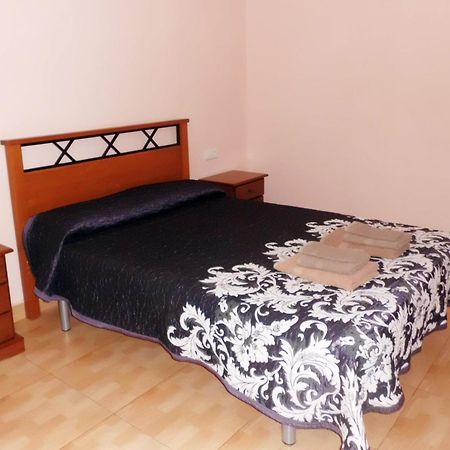Hostal Abastos Valencia Luaran gambar