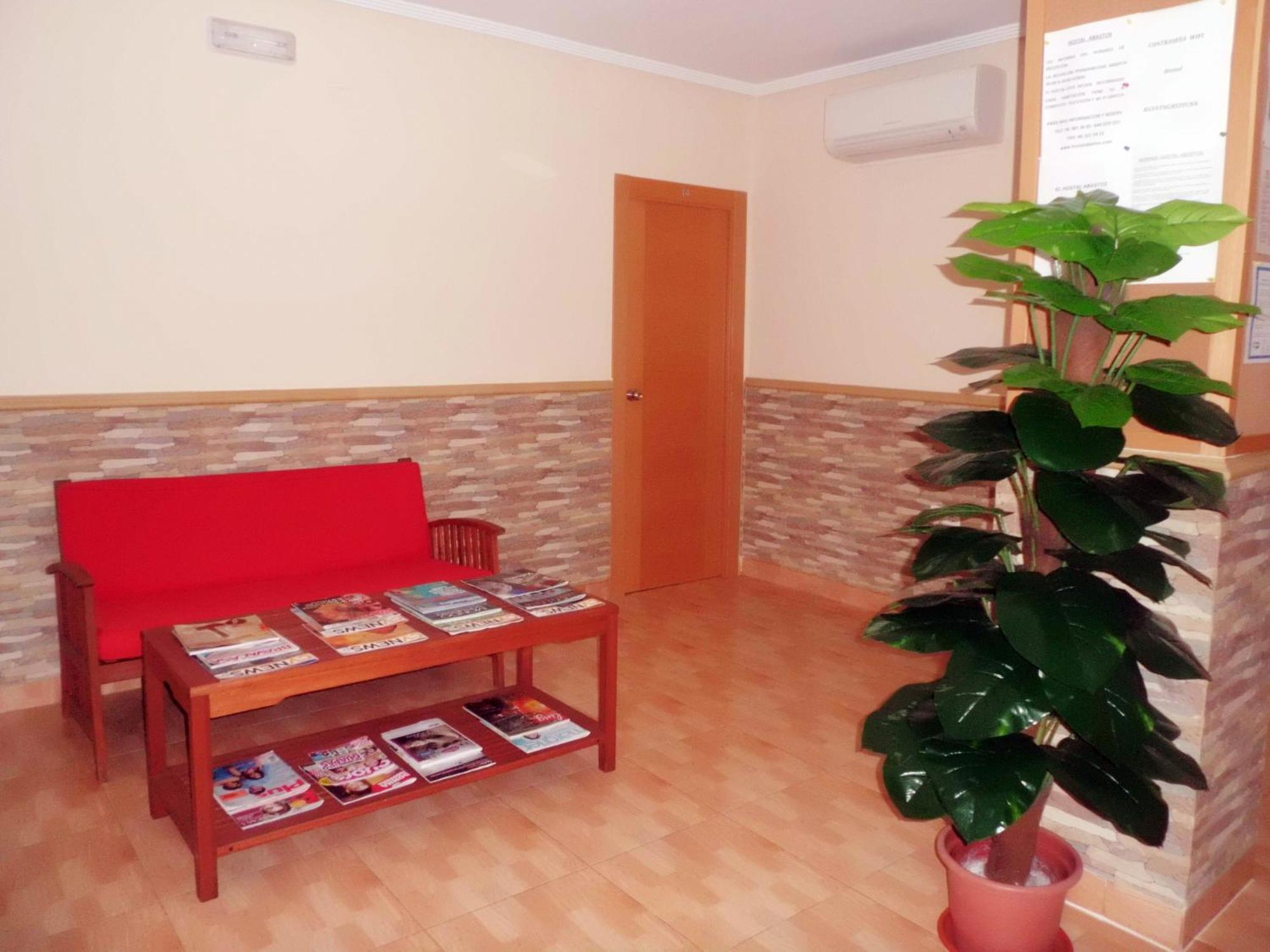 Hostal Abastos Valencia Luaran gambar