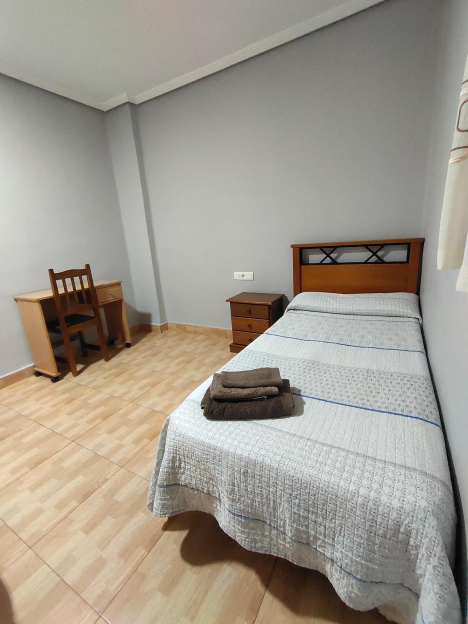 Hostal Abastos Valencia Luaran gambar